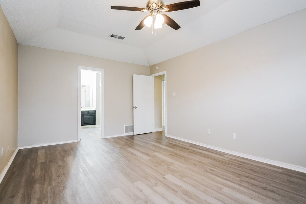 Building Photo - 920 Tennessee Trail