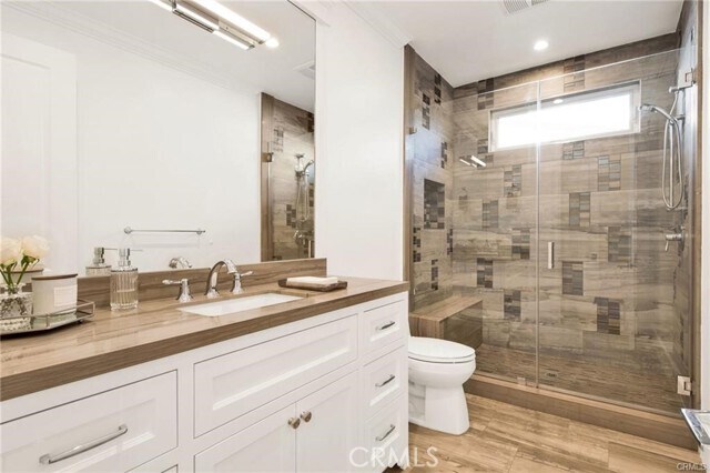 Building Photo - 12439 Kling St