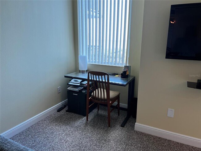 Building Photo - 800 N Tamiami Trl