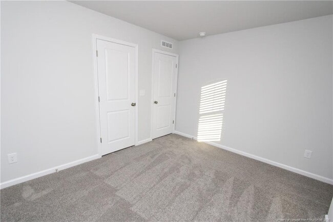 Building Photo - 510 Light Oak Wy