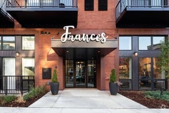 Building Photo - Frances
