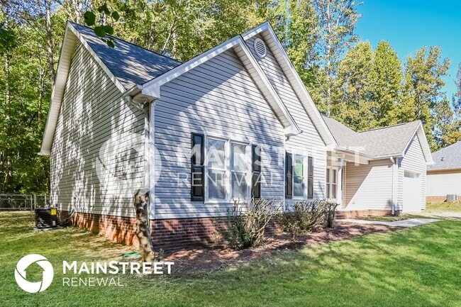 Building Photo - 9409 Dogwood Ridge Dr