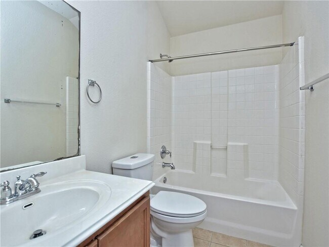 Building Photo - 104 S Gadwall Ln