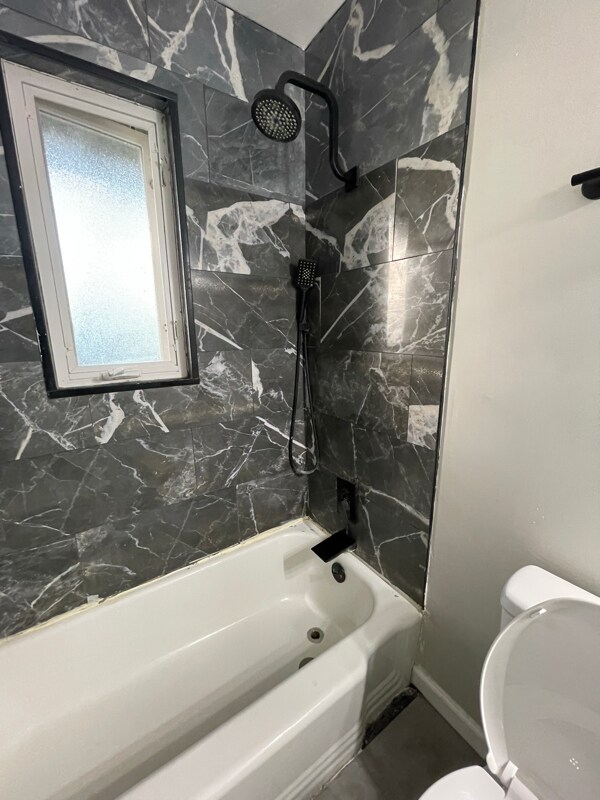 Building Photo - 7901 Camargo Rd