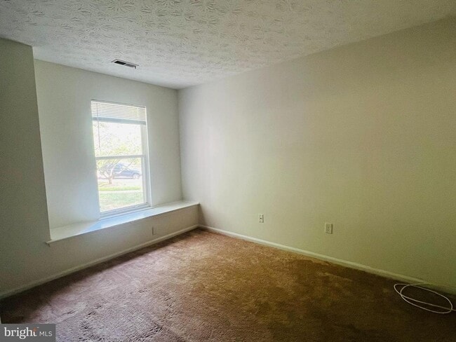 Building Photo - 11440 Little Patuxent Pkwy