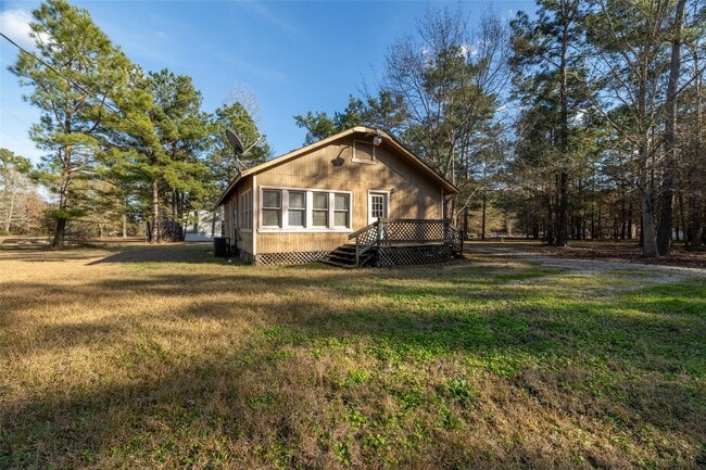 Building Photo - 2407 County Rd 2235