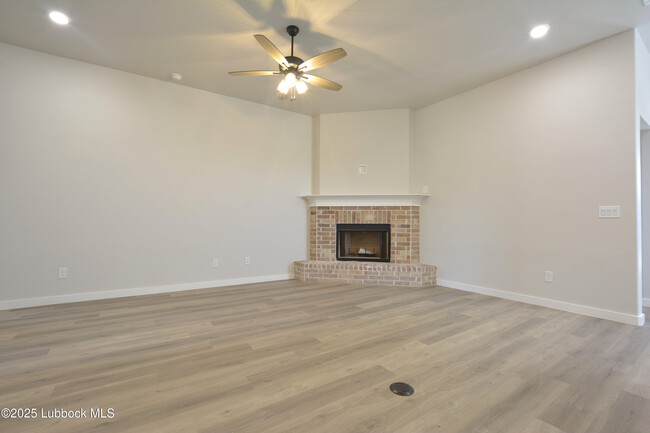 Building Photo - 10502 Abbeville Ave