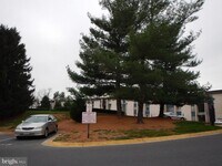 Building Photo - 14618 Bauer Dr