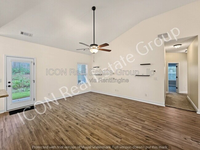 Building Photo - 55 Cranbrooke Dr