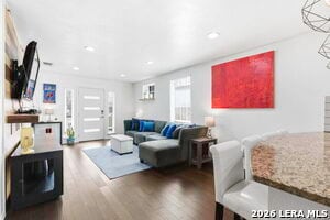 Building Photo - 227 E Baylor St