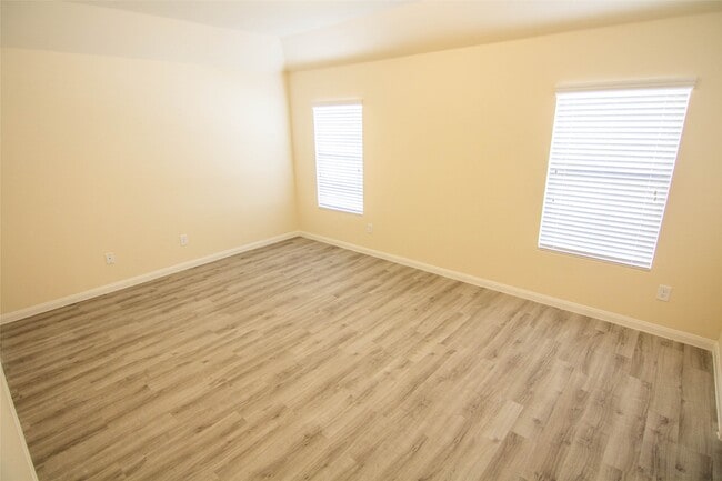 Building Photo - 3514 Bluebird Park Ln