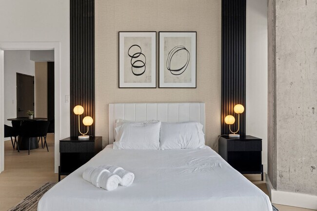 Building Photo - 1247 N 2nd St