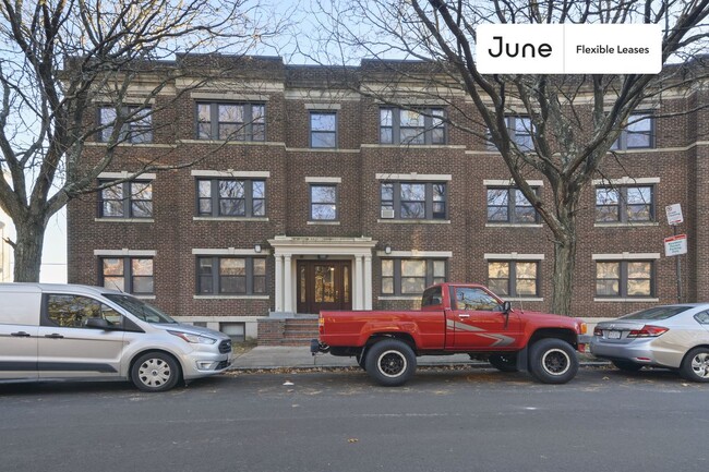 Building Photo - 27 Egremont Rd