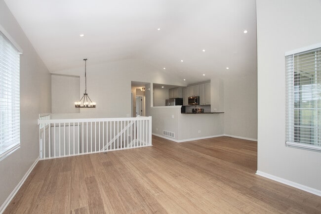 Building Photo - 2352 Dawson Ln