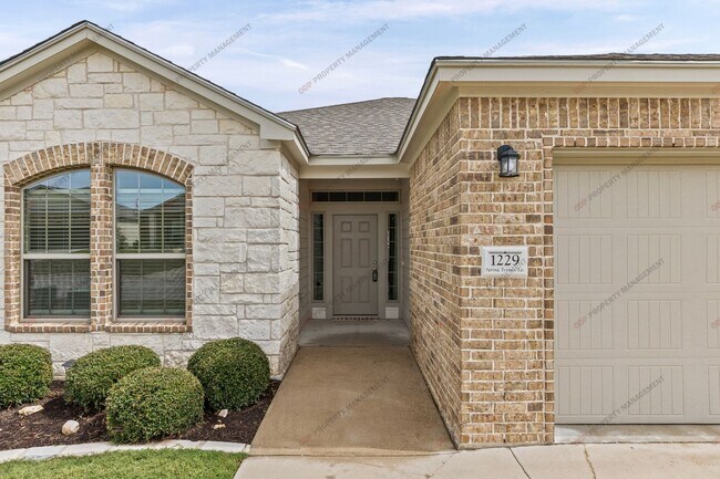 Building Photo - 3 Bedroom 2 Bathroom Belton ISD-Pet Friendly