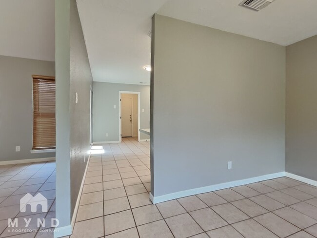 Building Photo - 20106 Big Timber Dr