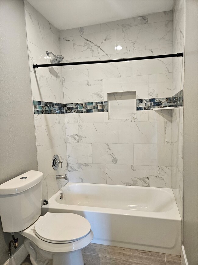 Building Photo - 2017 3rd St