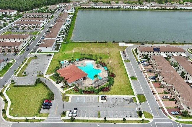 Building Photo - 3431 W 109th Pl