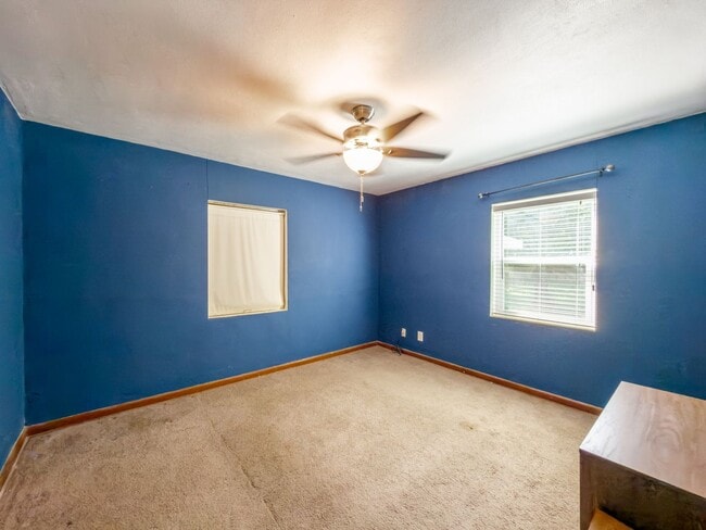 Building Photo - 10230 Agave Rd