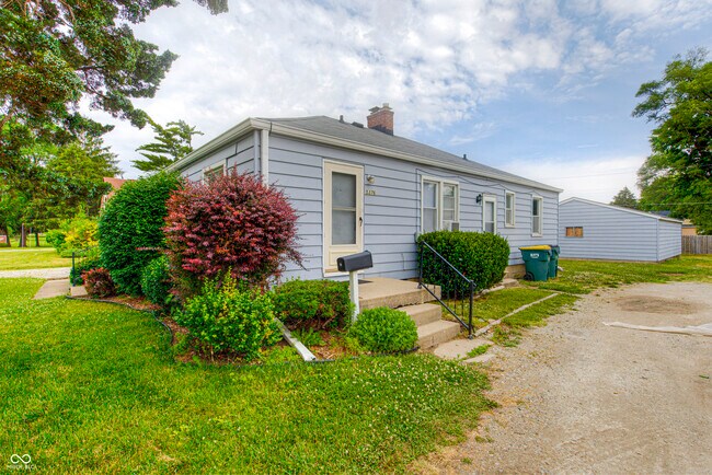 Building Photo - 5376 W 10th St