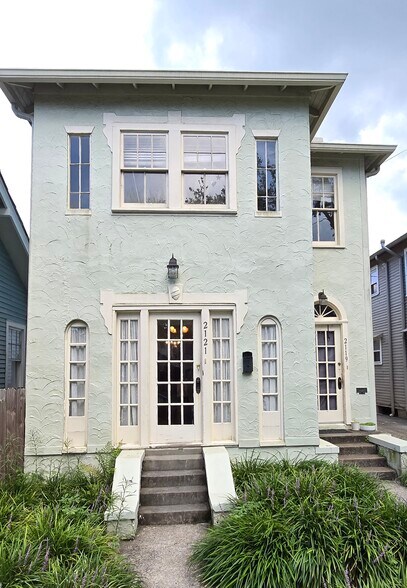 Primary Photo - 2121 Audubon St