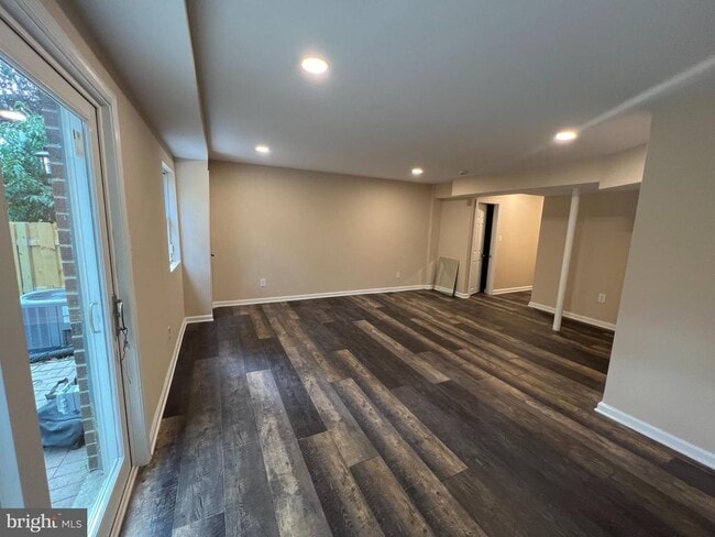 Building Photo - 5779 Flagflower Pl