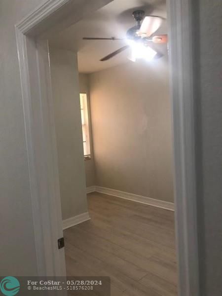 Building Photo - 1018 Pipers Cay Dr