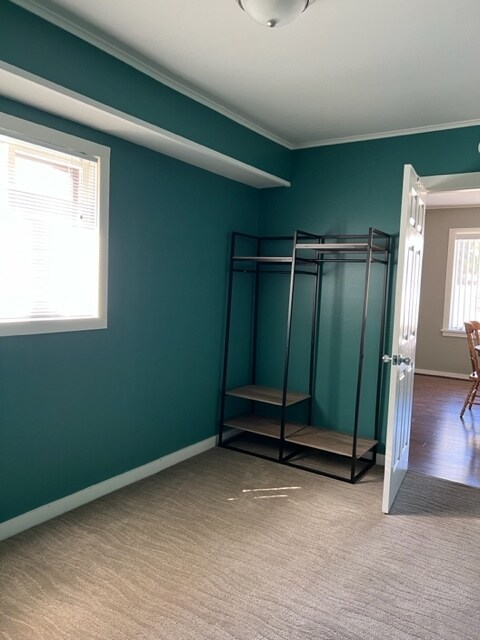 Building Photo - 303 Garnet St