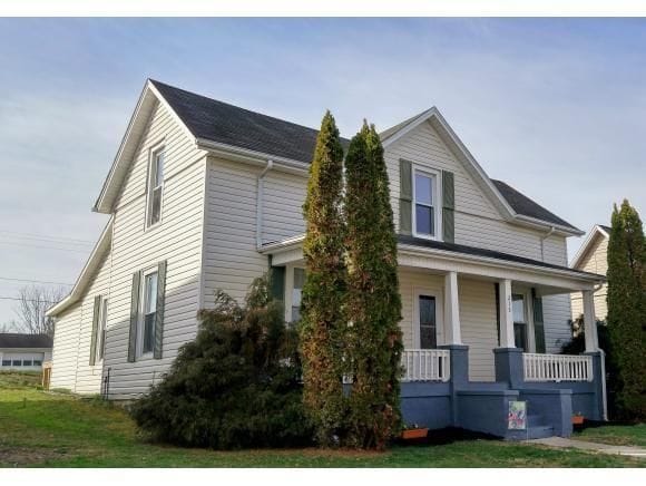 Primary Photo - 213 Hamilton St