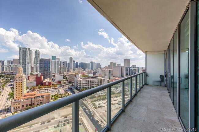 Building Photo - 888 Biscayne Blvd