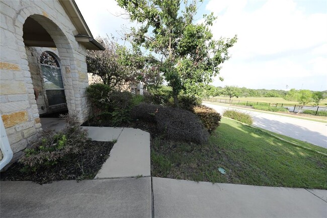 Building Photo - 1813 Slate Creek Dr