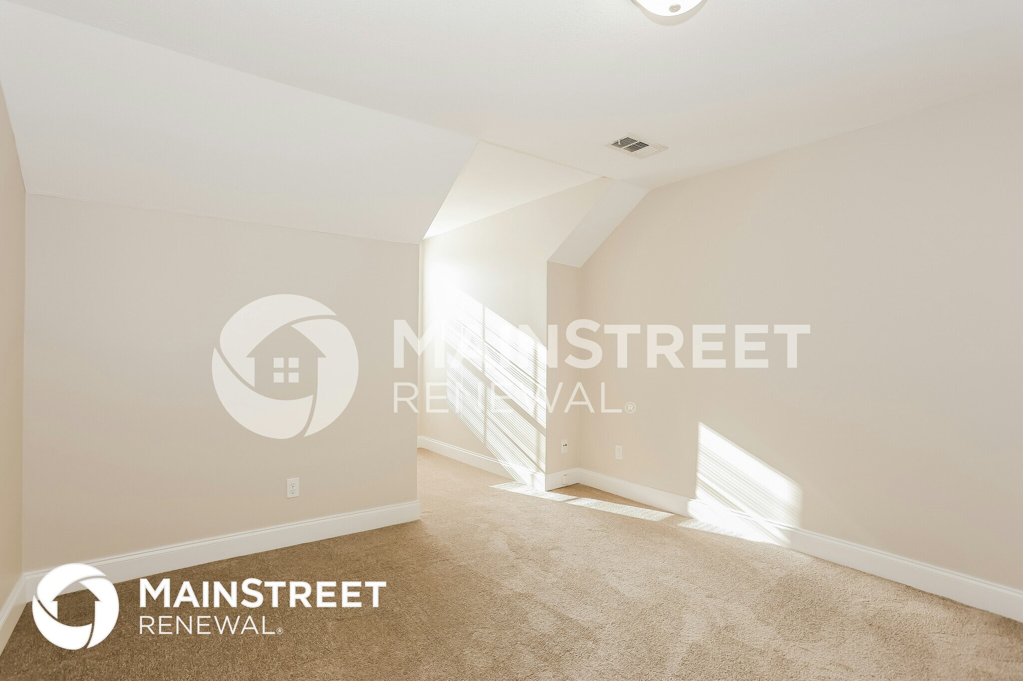 Building Photo - 7013 Edon Hall Way