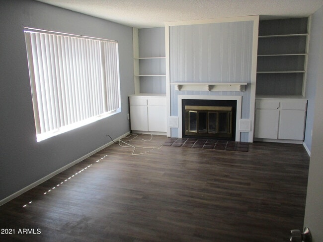 Building Photo - 6014 S College Ave