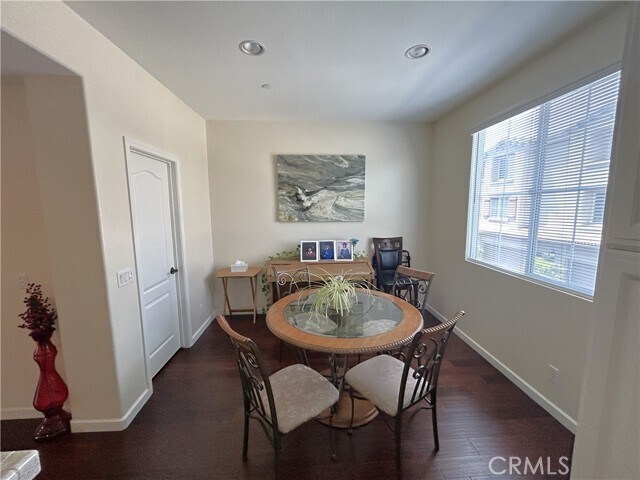 Building Photo - 17871 Shady View Dr