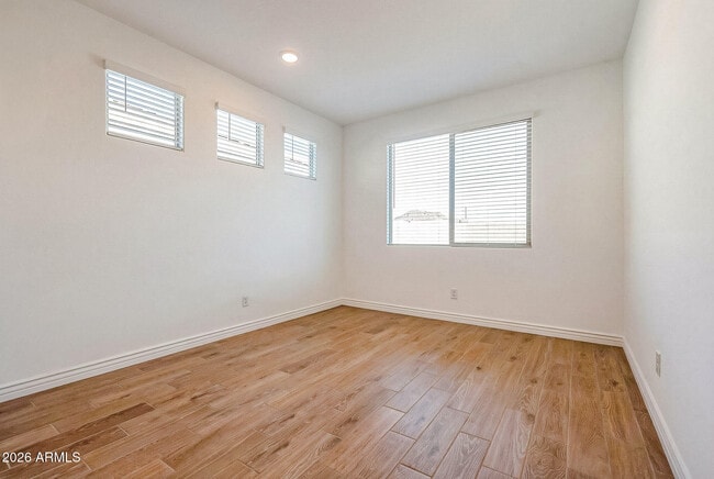 Building Photo - 14766 West Honeysuckle Dr