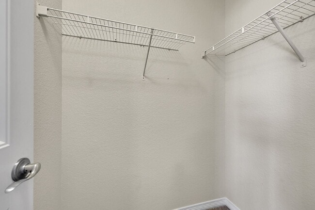 Building Photo - $2,650.00 - 6 Bedrooms, 3.5 Bathrooms, Single Family Home in Colorado Springs with Fenced Yard!