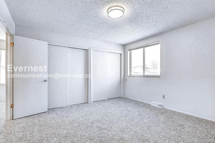 Building Photo - 14522 E 13th Ave