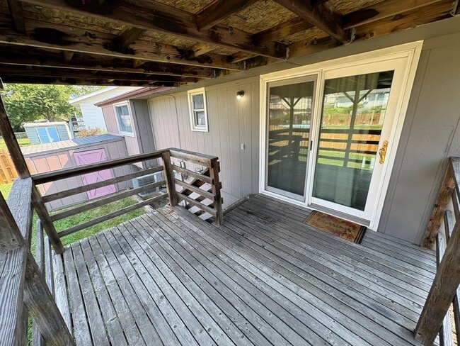 Building Photo - Spacious Single-Family Home with Fenced Backyard & Attached Garage