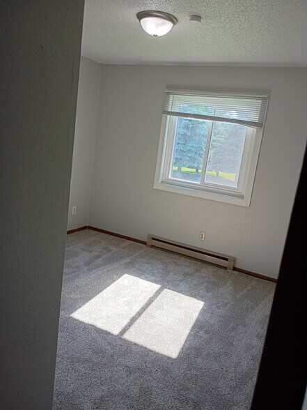 Building Photo - 207 9th Ave