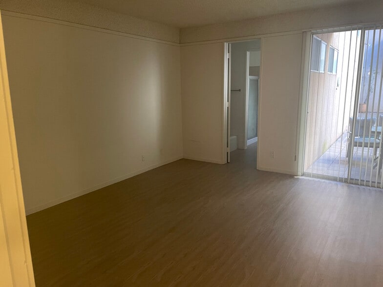 Building Photo - 1840 Fairburn Ave