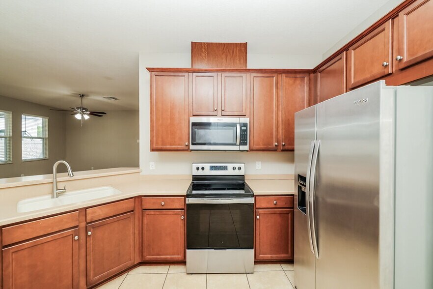 Building Photo - 6139 Trent Creek Dr