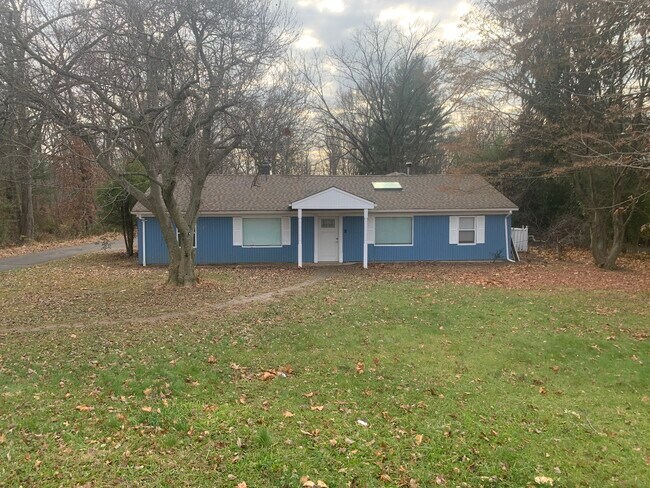 Building Photo - 934 Georges Rd