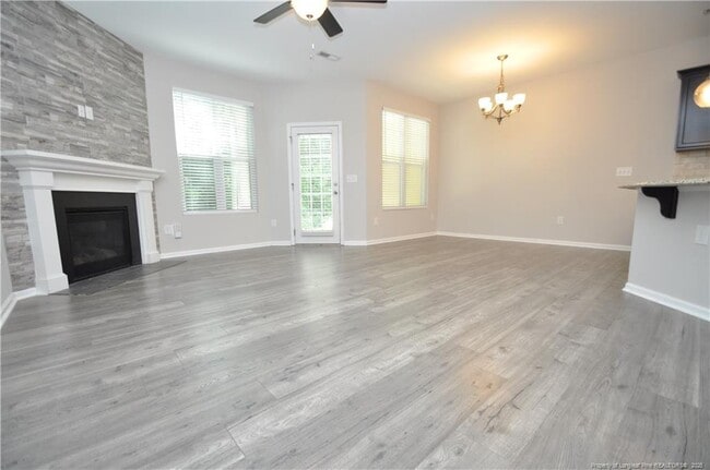 Building Photo - 641 Briarcliff St