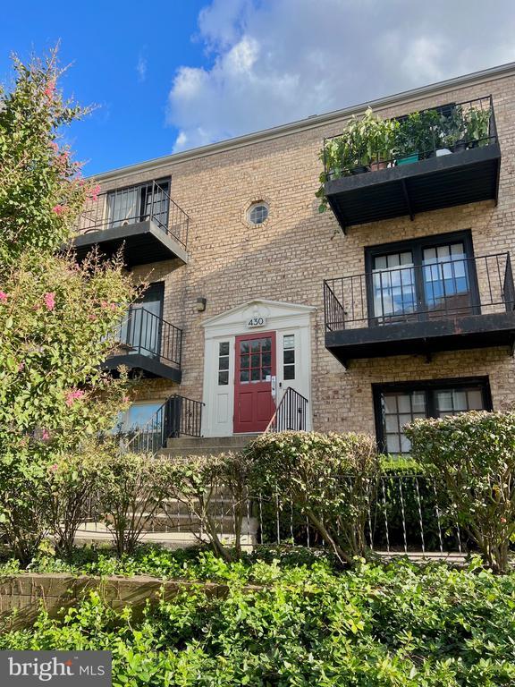 Building Photo - 430 N Armistead St