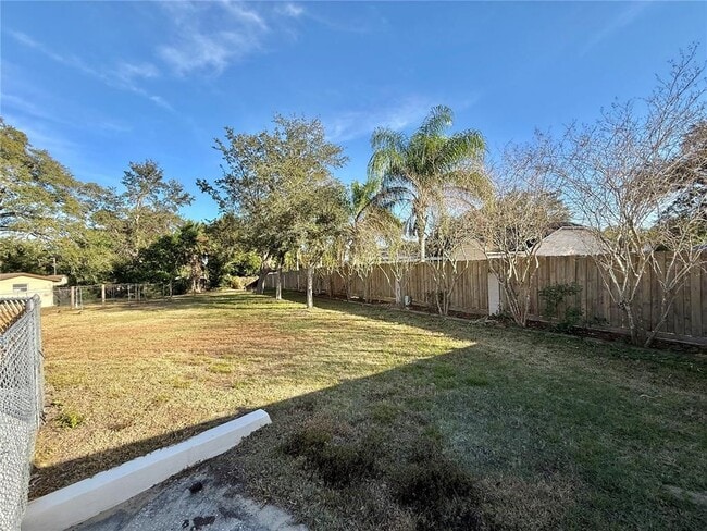 Building Photo - 2503 Woodhaven Ct