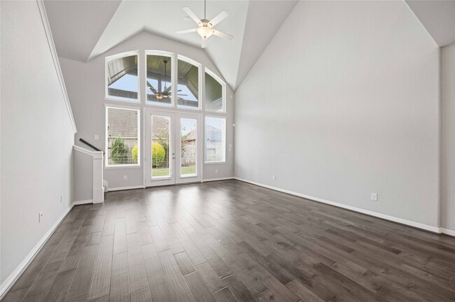 Building Photo - 2523 Owen Bend Dr