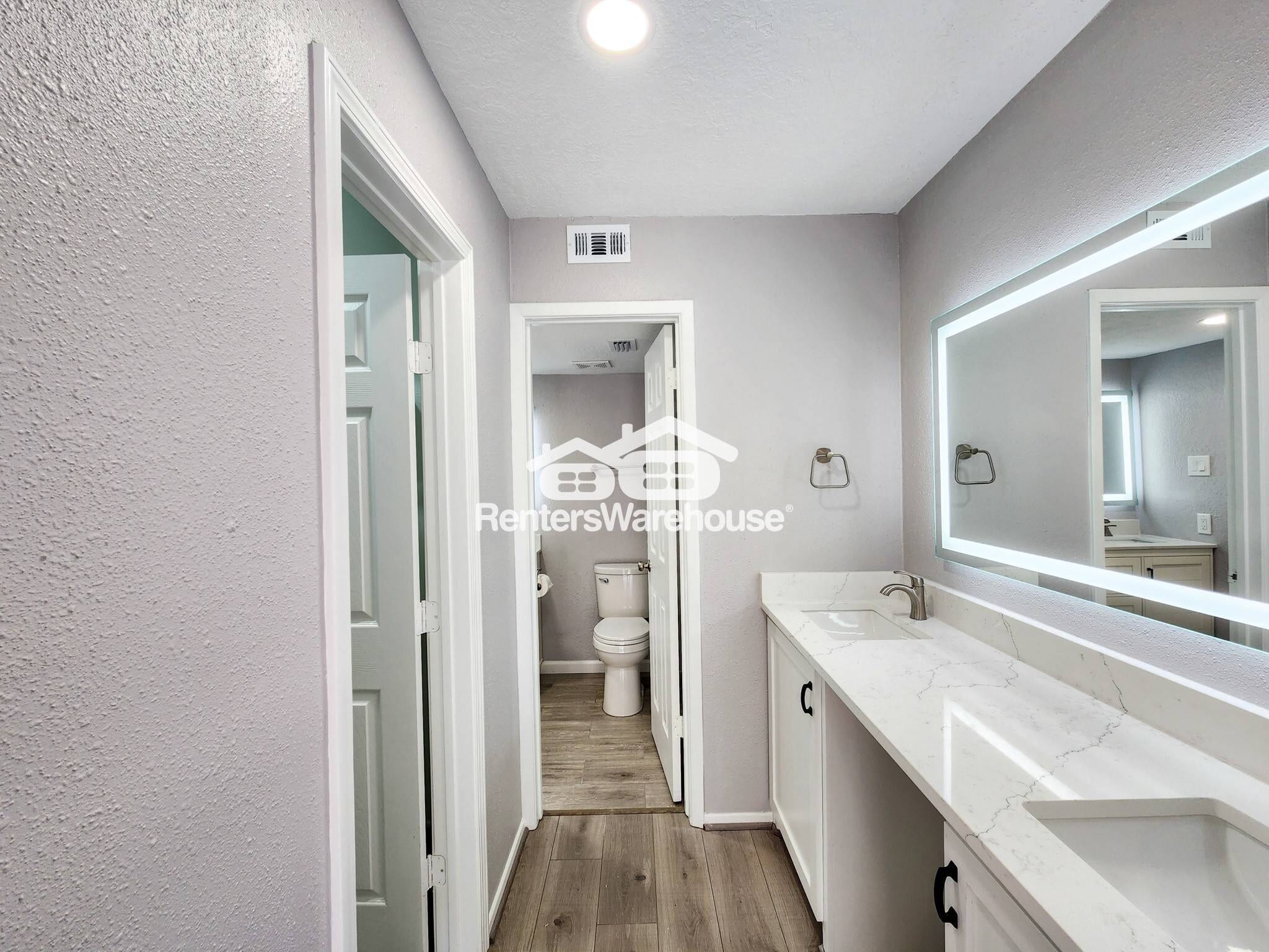 Building Photo - 13427 Garden Grove St