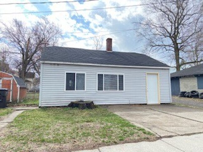 Building Photo - Big Value At An Affordable Rate - Water In...