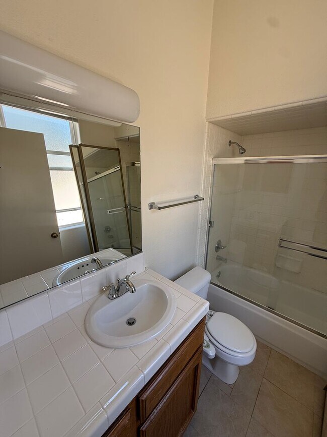 Building Photo - 10612 Tivoli Ct