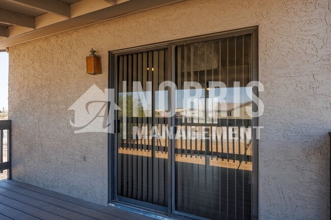 Building Photo - 15054 S Yava Rd
